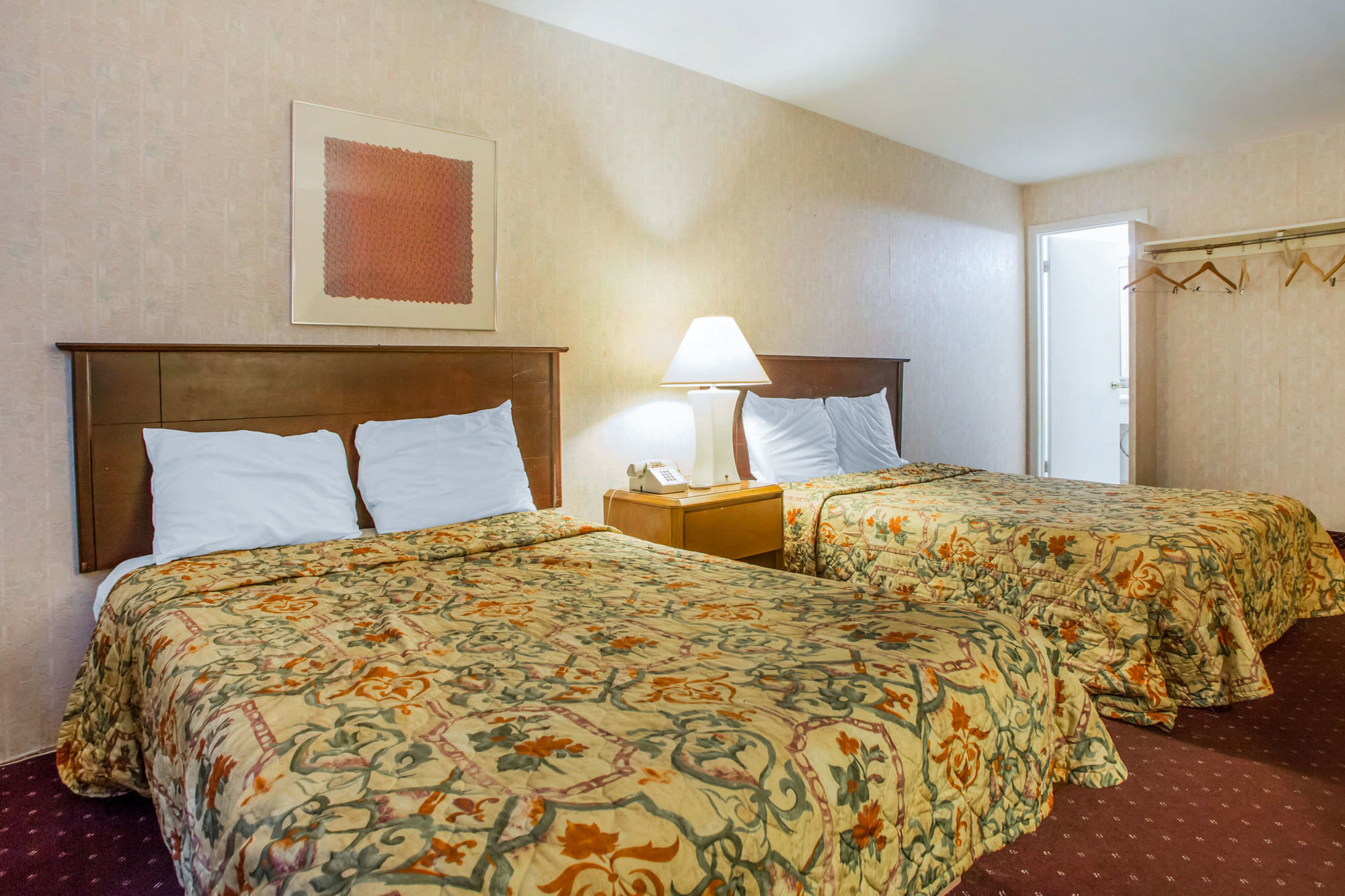 Rodeway Inn Parkway Galloway Habitación foto